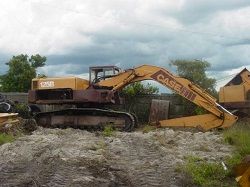 Ремонт гусеничного экскаватора Case 125B