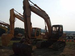 Ремонт гусеничного экскаватора Case 9020B