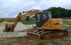 Ремонт гусеничного экскаватора Case CX135 CR
