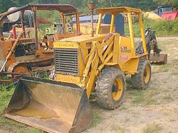 Ремонт экскаватора-погрузчика New Holland LB620