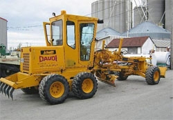 Ремонт грейдера (автогрейдера) Allatt 200G