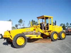 Запчасти для грейдера (автогрейдера) John Deere 570B