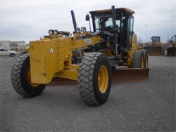 Запчасти для грейдера (автогрейдера) John Deere 770D