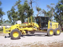 Запчасти для грейдера (автогрейдера) Komatsu GD655-3C