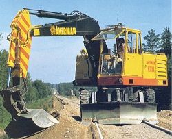 Запчасти для колесного экскаватора Akerman H7M