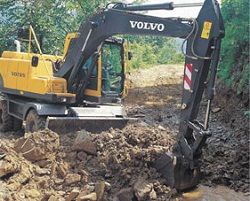 Ремонт колесного экскаватора Volvo EW145B