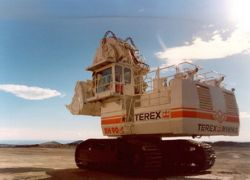 Запчасти для карьерного экскаватора (гидравлический) Bucyrus RH 90 C